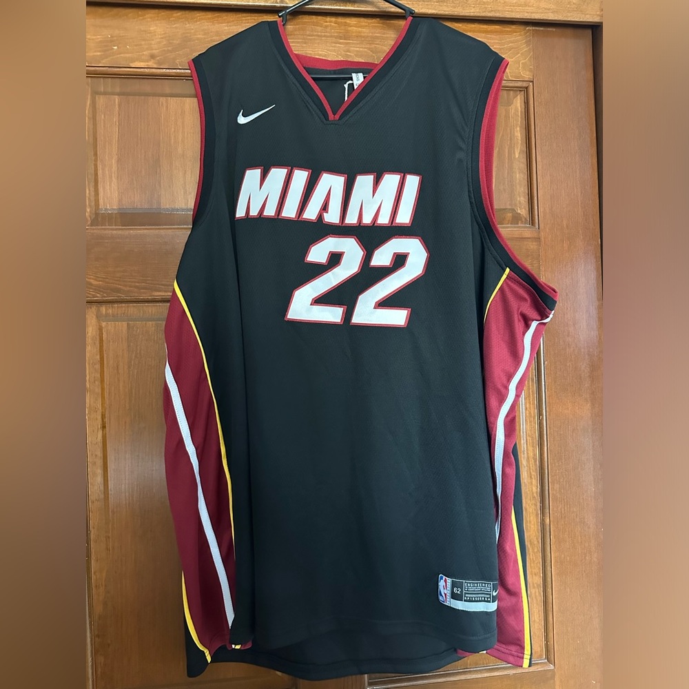 NEW JIMMY BUTLER MIAMI HEAT JERSEY!